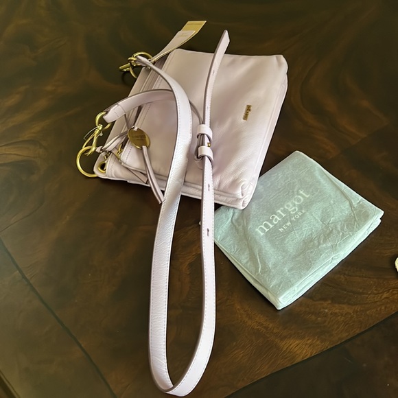 Margot Allie Leather Crossbody Bag. - Picture 13 of 13